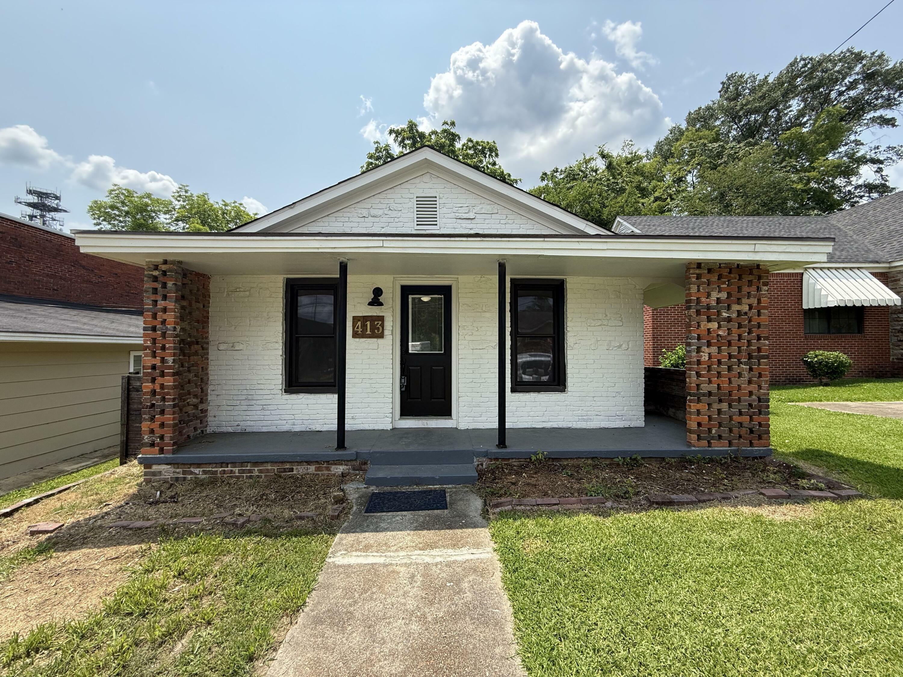 Property Photo: 413 North Spring Street MS 38804