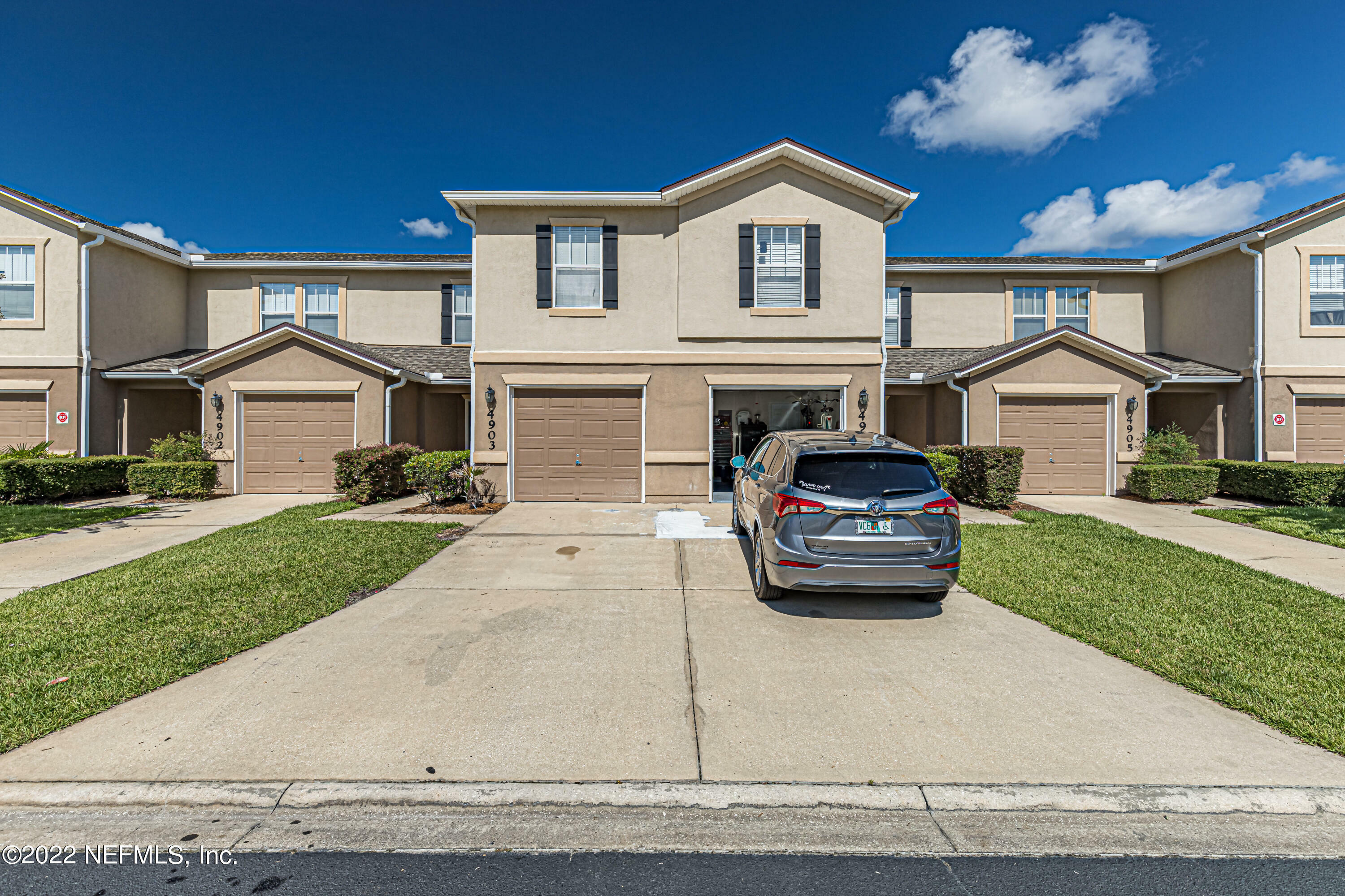 Property Photo: 1500 Calming Water Drive 4903 FL 32003