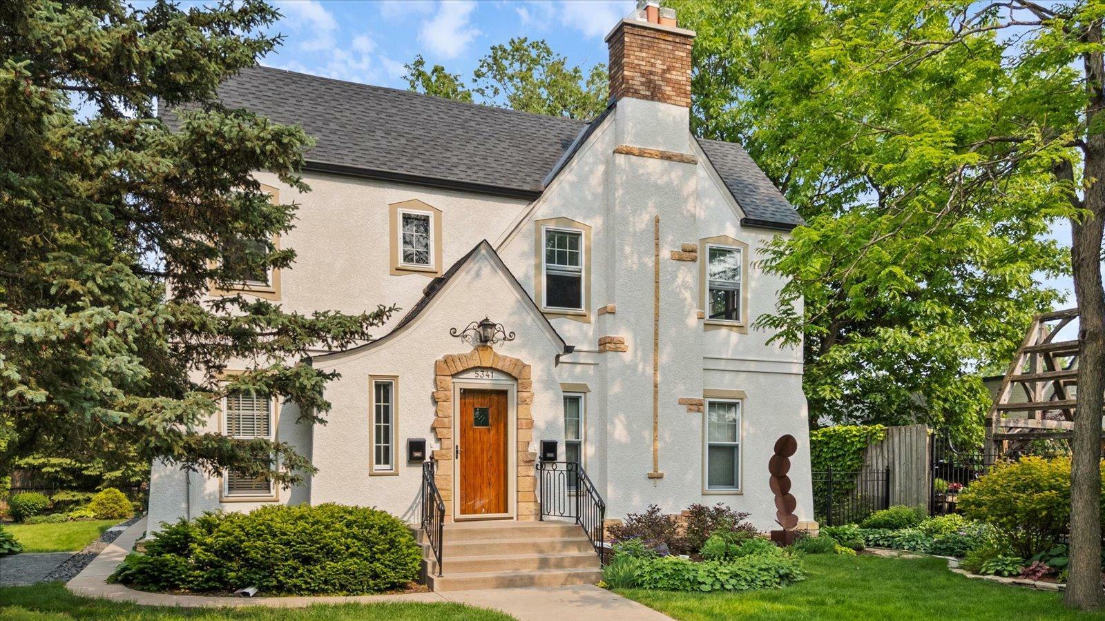 Property Photo: 5341 Nicollet Avenue MN 55419