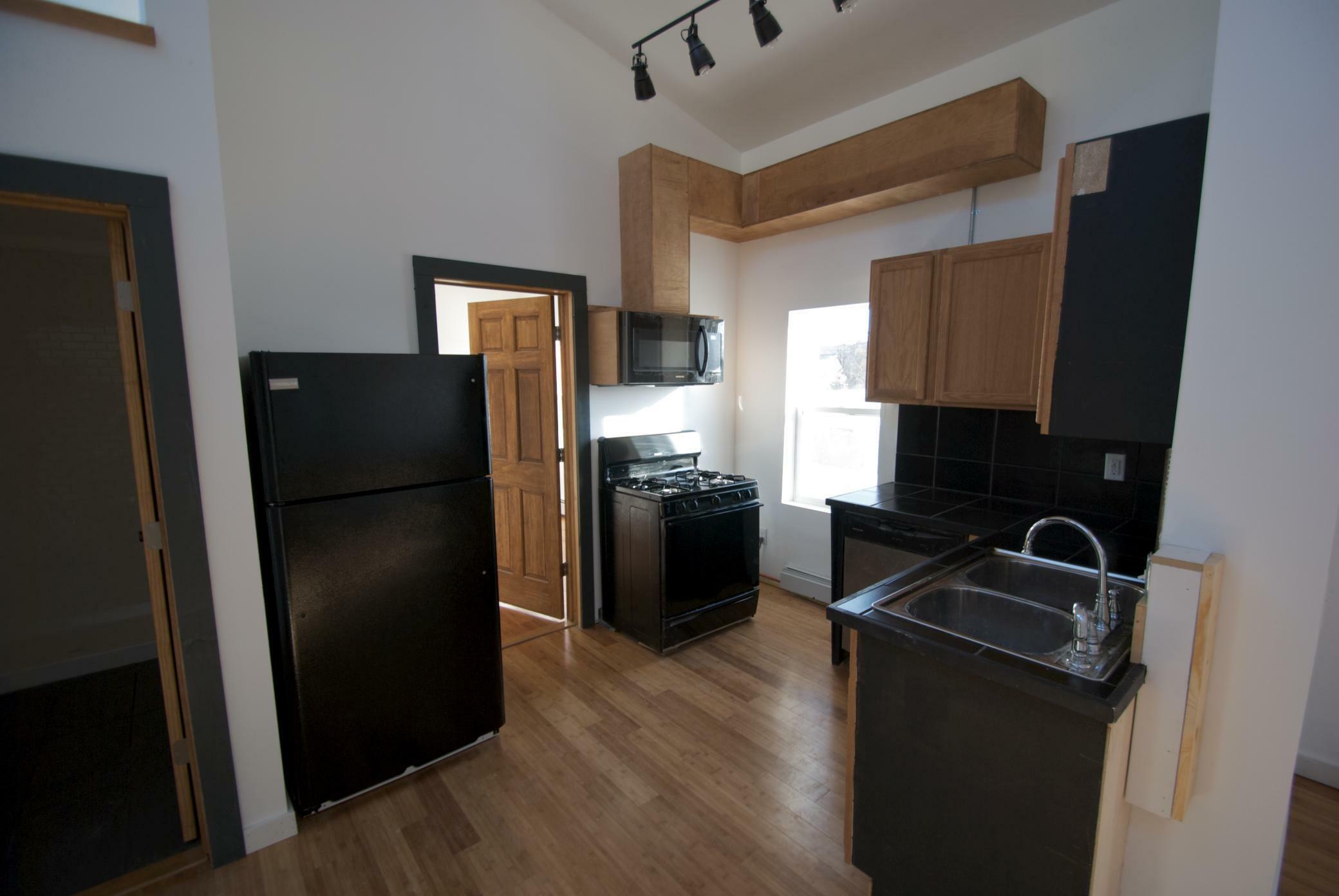 25 E 26th Street 3  Minneapolis MN 55404 photo