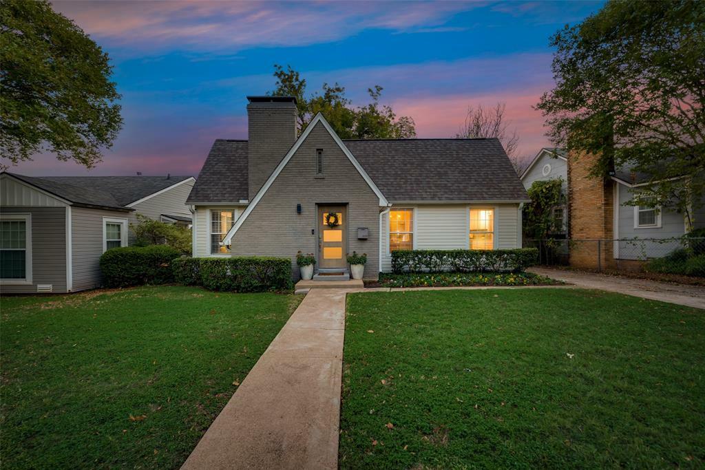 Property Photo: 3835 El Campo Avenue TX 76107