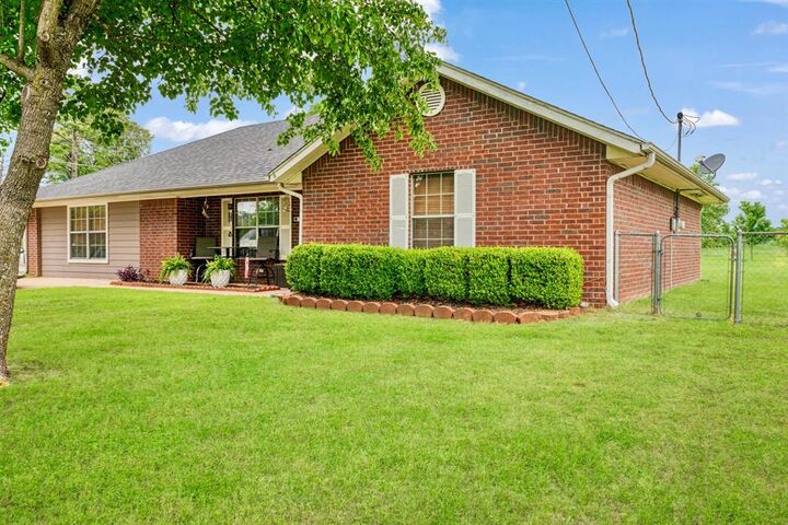 Property Photo: 310 County Road 35985 TX 75473