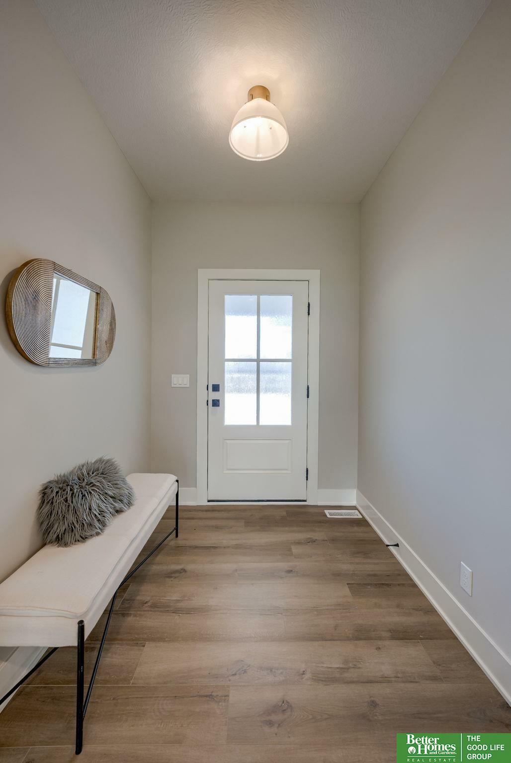Property Photo: 5508 N 206th Street NE 68022