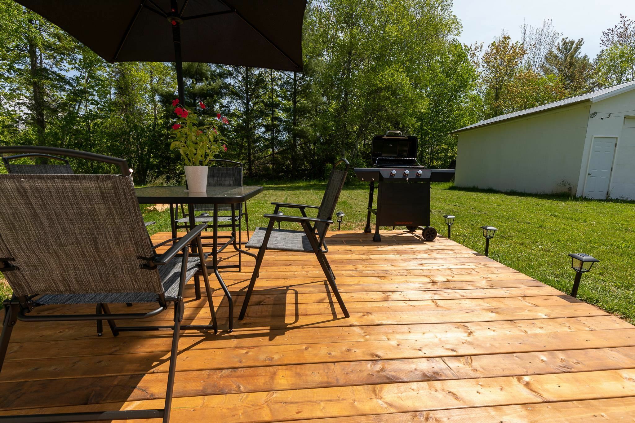 Property Photo: 450 Higgins Road PE C1A 7J8