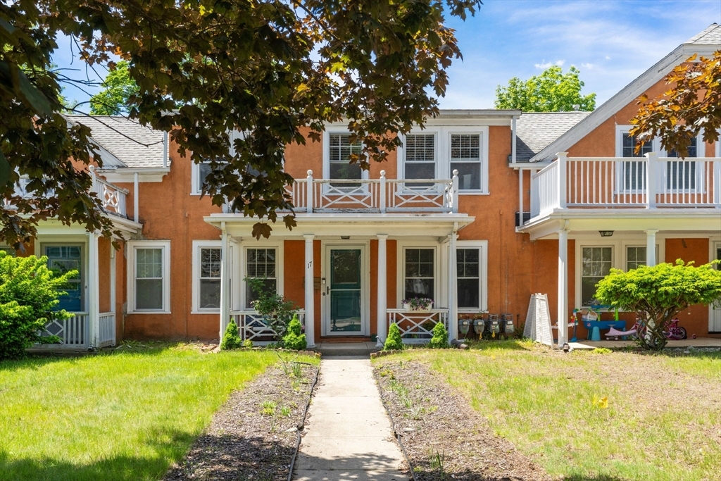 Property Photo: 17 Maple St 17 MA 02492