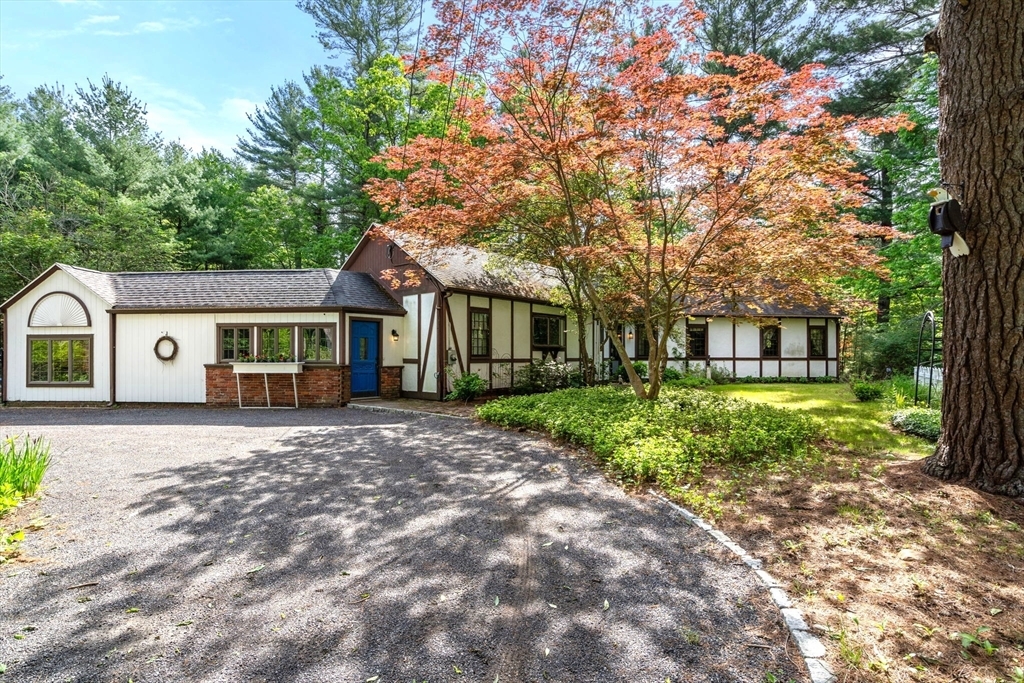 Property Photo: 321 Sudbury St MA 01752