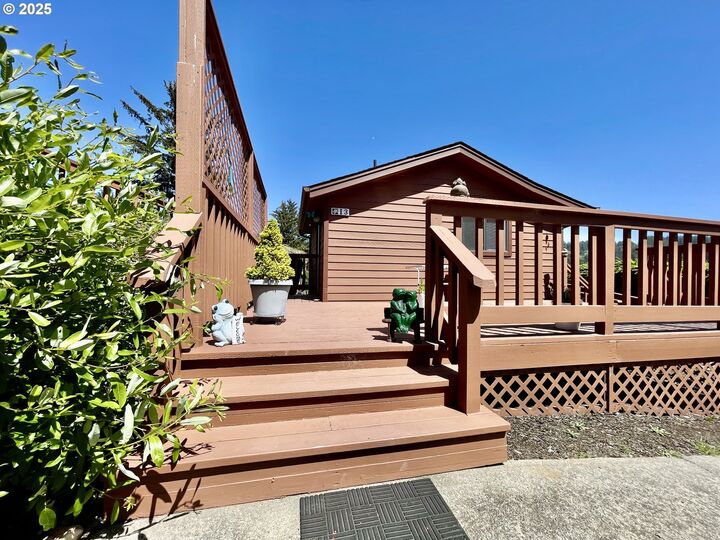 Property Photo: 19921 Whaleshead Rd I 3 OR 97415