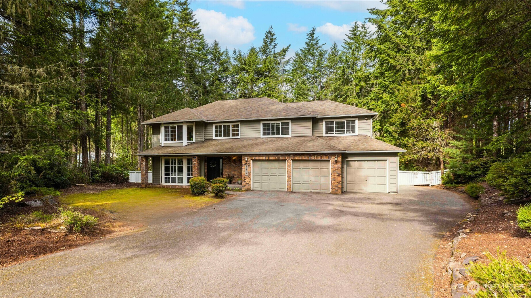 Property Photo: 5746 NW Londonderry Loop WA 98312