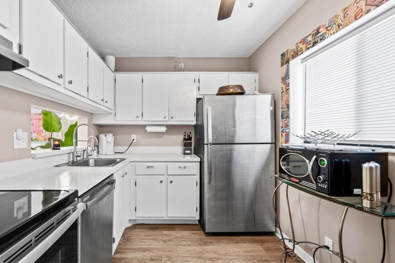 Property Photo: 5100 Las Verdes Circle 316 FL 33484