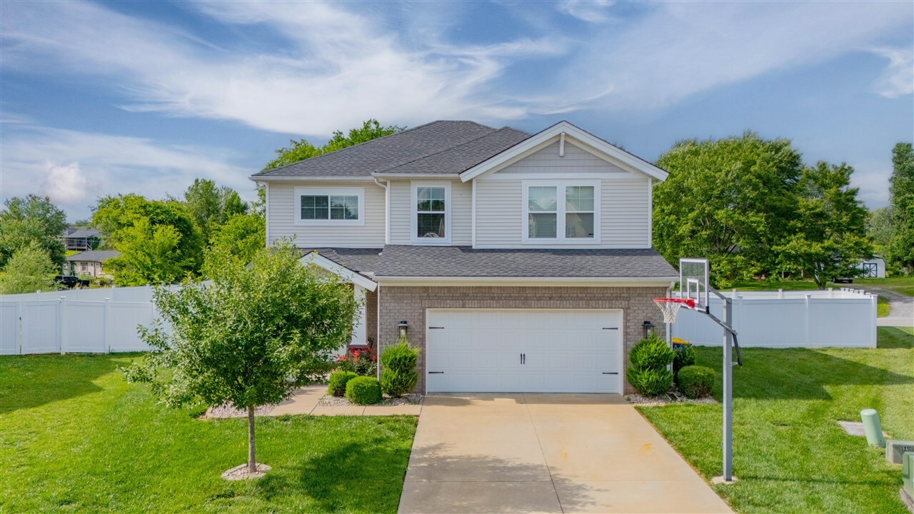 Property Photo: 415 Vining Court KY 42104