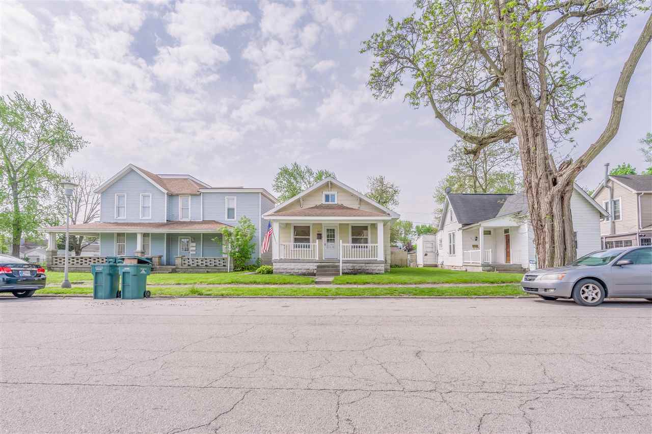 Property Photo: 407 NW E Street IN 47374