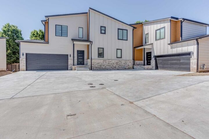 8437 W 37th St N  Wichita KS 67205 photo