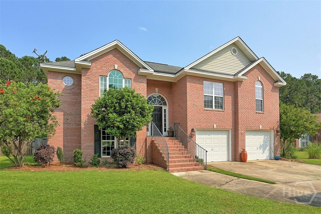 Property Photo: 207 Pink Dogwood Lane GA 31322
