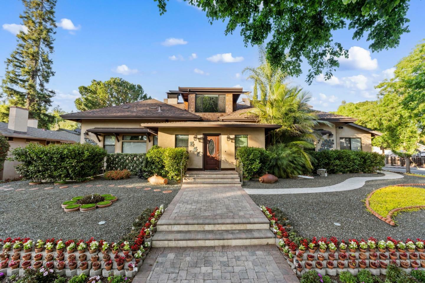 251 Middlefield Road  Palo Alto CA 94301 photo