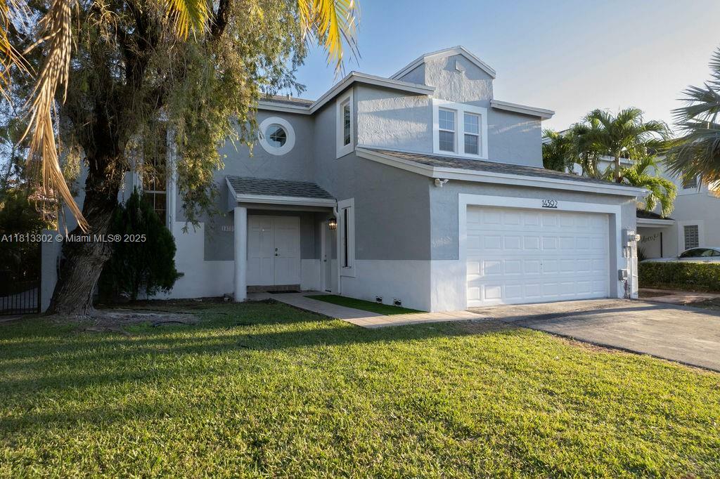 Property Photo: 14392 SW 95th Ter FL 33186