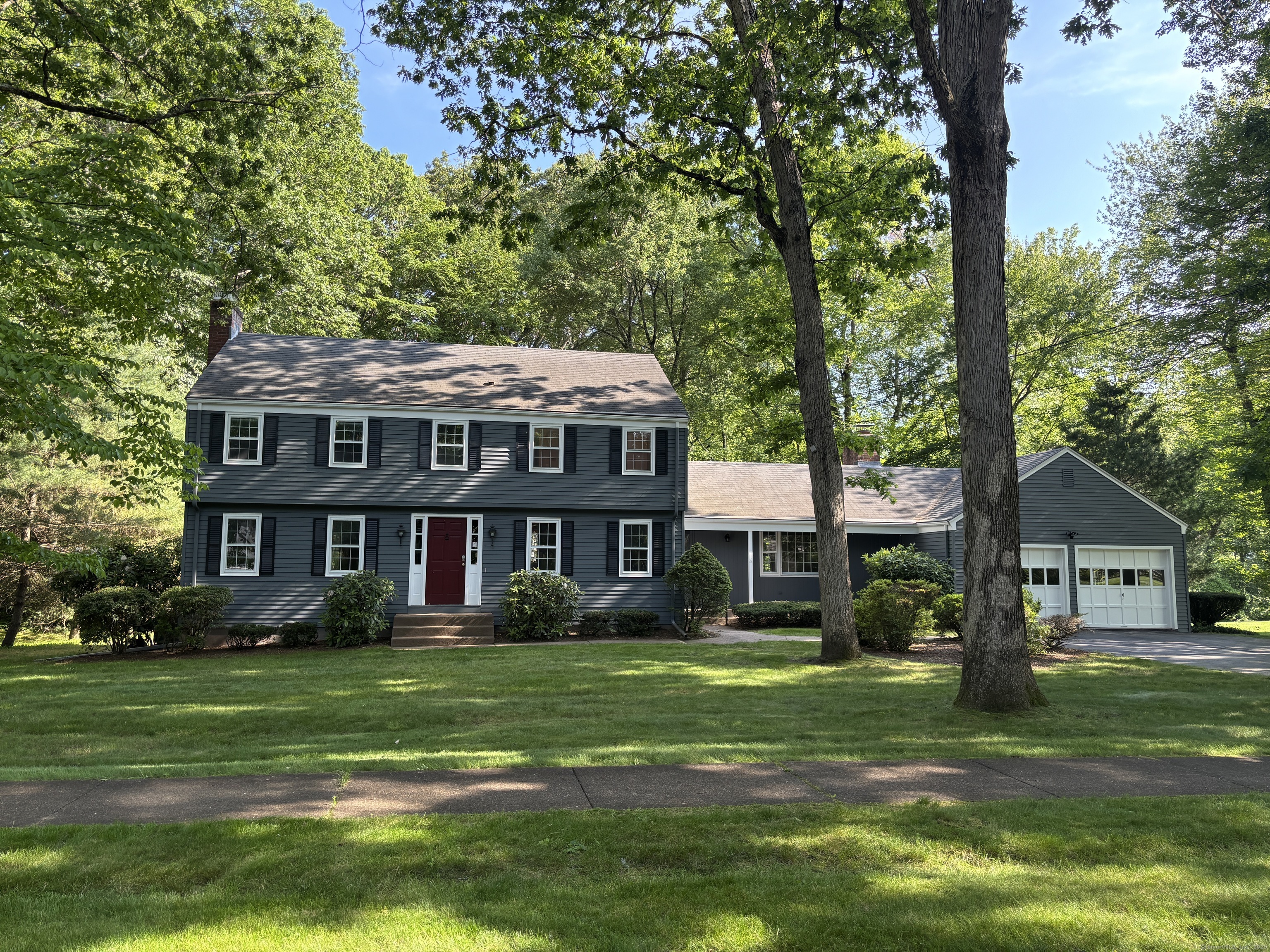 Property Photo:  58 Cart Road  CT 06033 