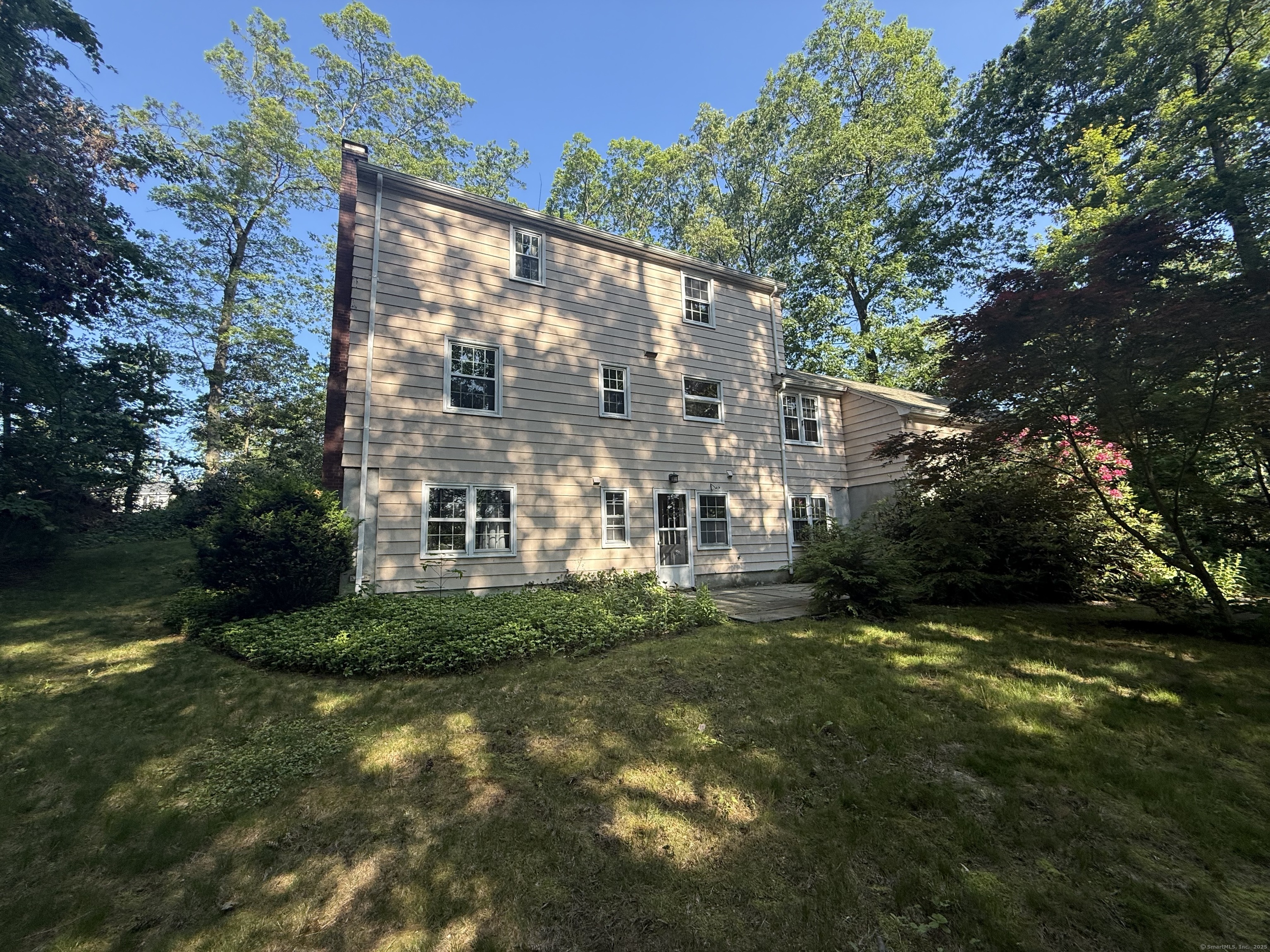 Property Photo: 49 Carver Circle CT 06070