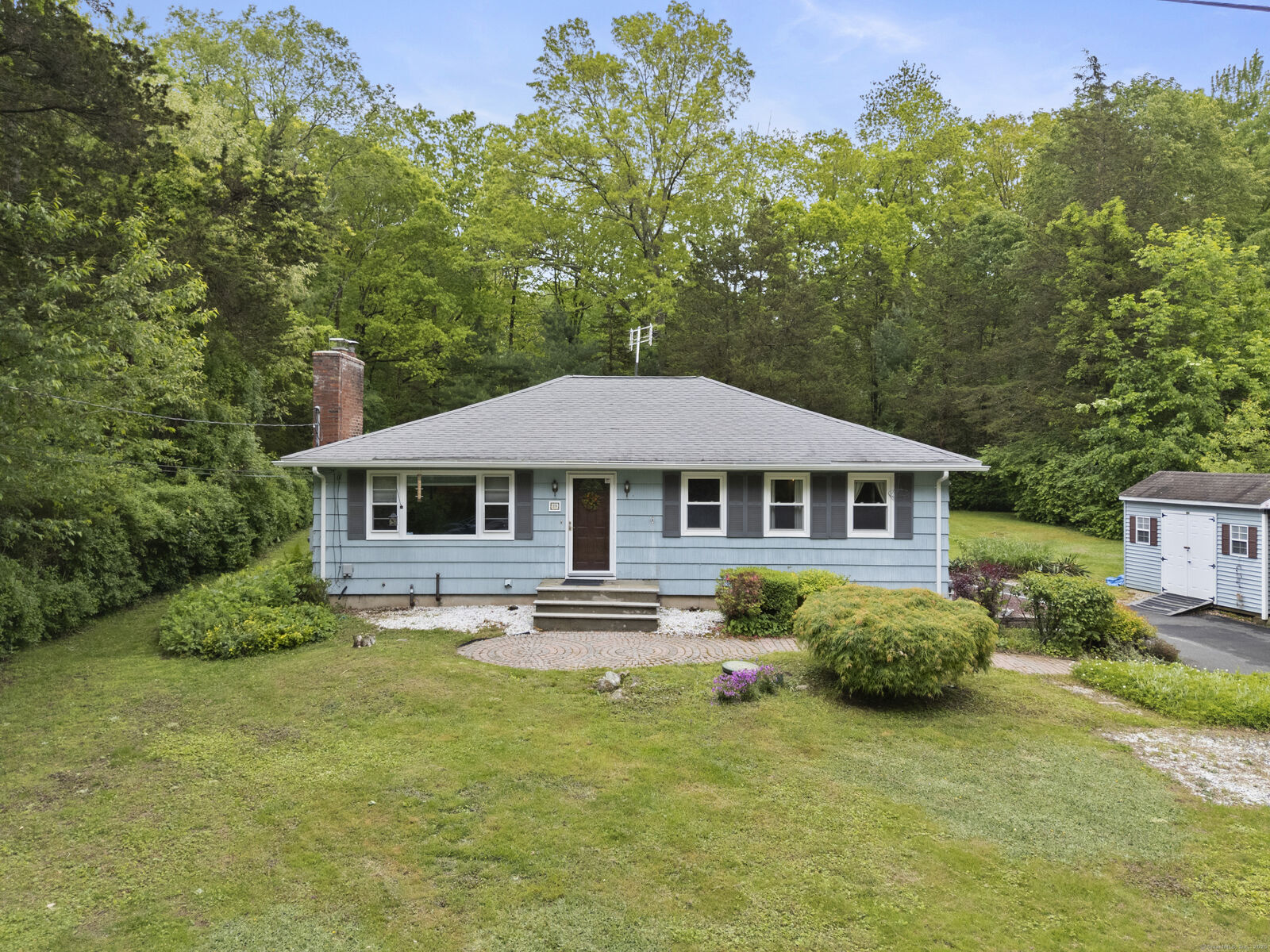 Property Photo:  89 Munson Road  CT 06716 