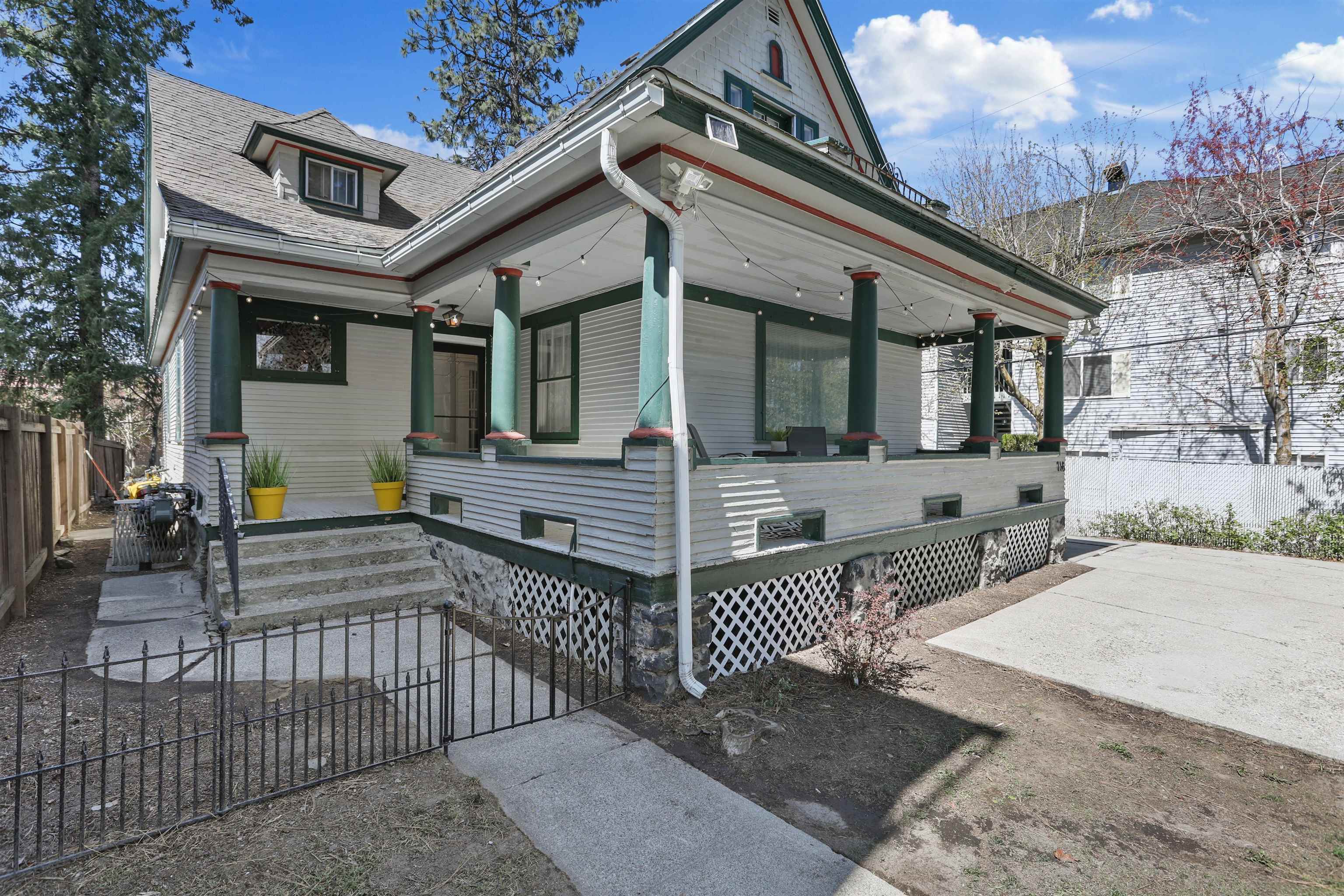 716 S Lincoln Pl  Spokane WA 99204 photo