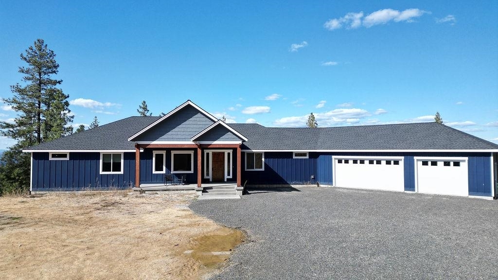 Property Photo: 13915 E Arrowleaf Ln WA 99206