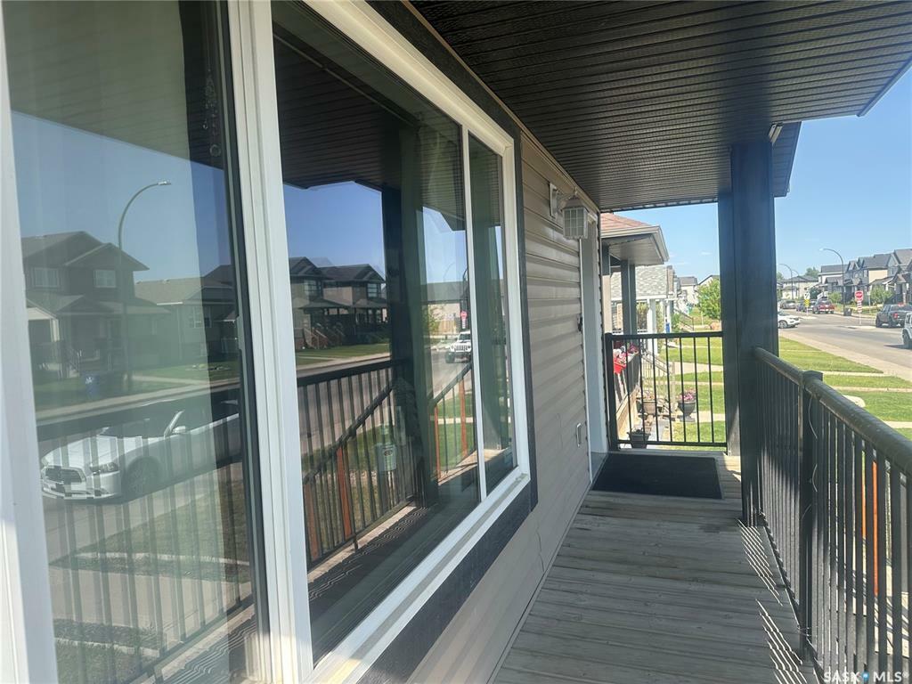Property Photo: 522 Hampton Circle SK S7R 0G3