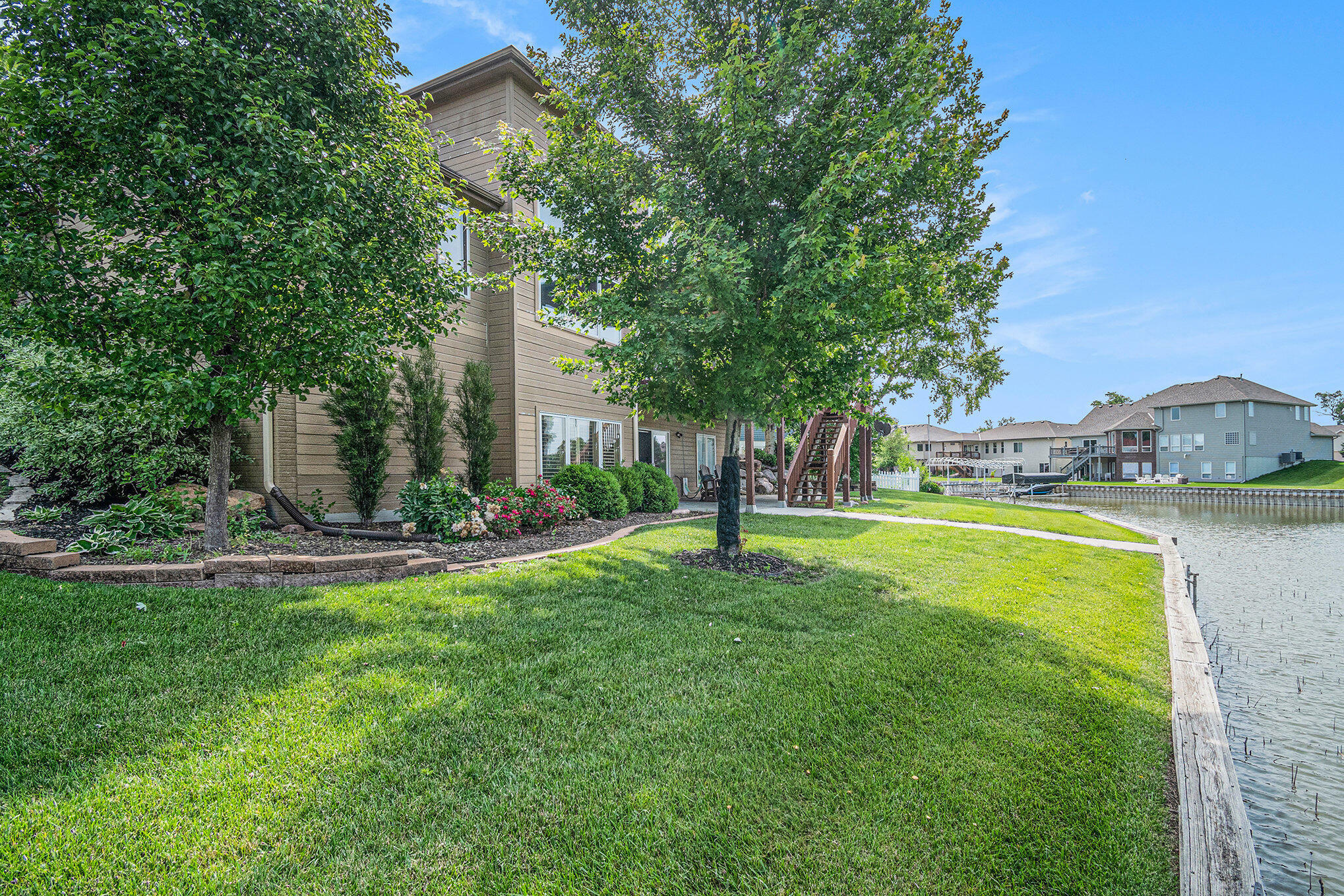 Property Photo: 520 Coronado Circle IA 51510