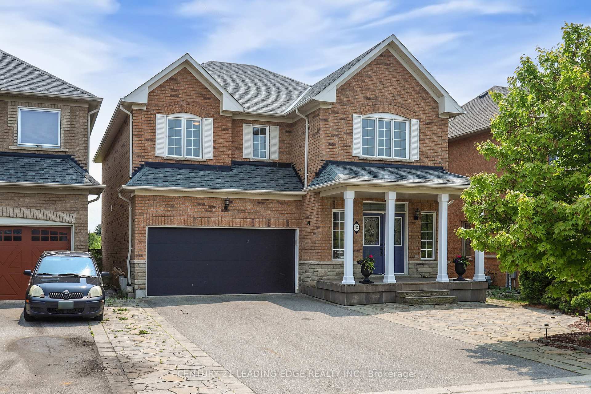 103 Barnwood Drive  Richmond Hill ON L4E 5A2 photo