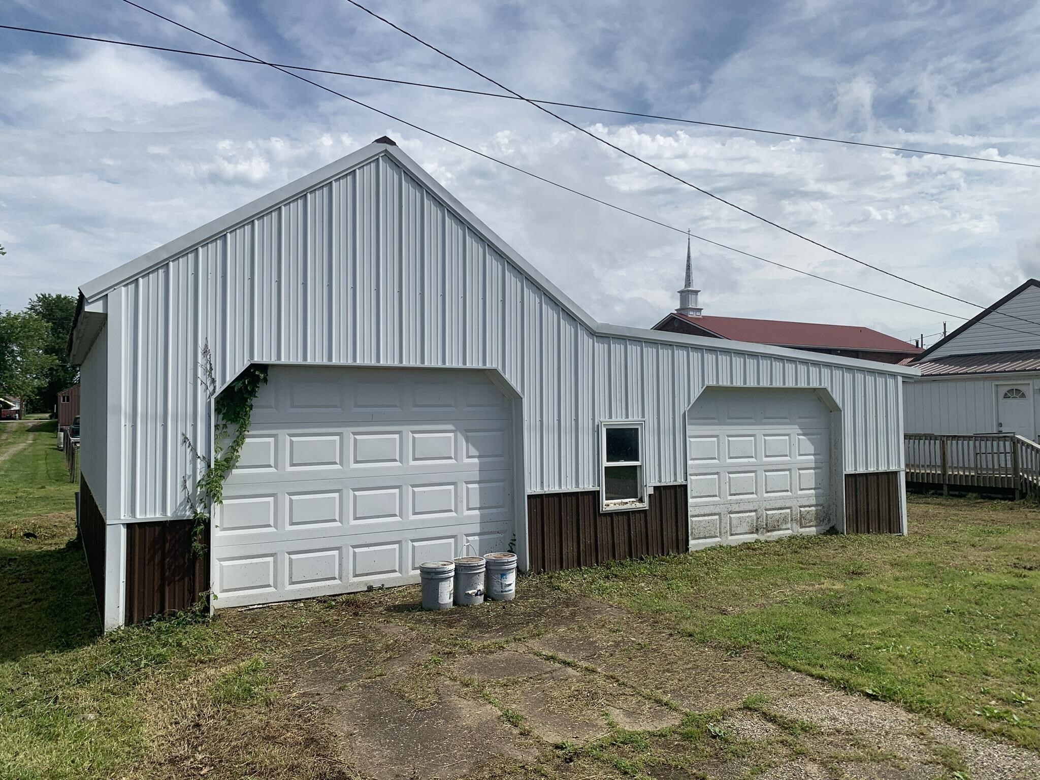 Property Photo: 901 Eastern Avenue KY 41183