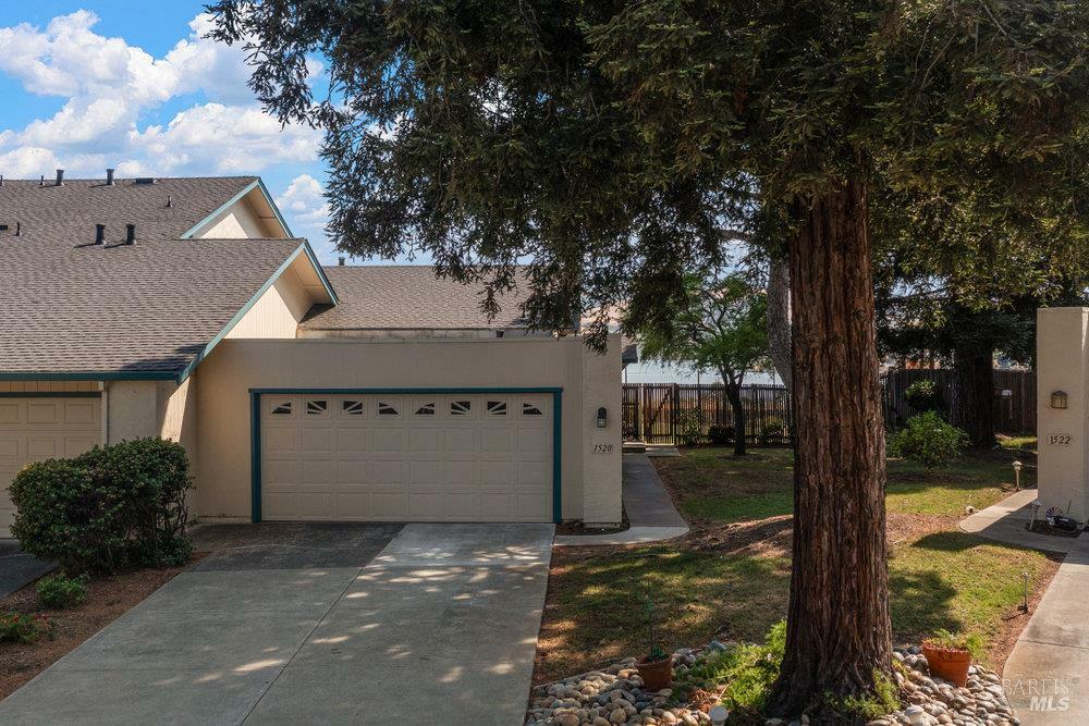 Property Photo: 1520 London Circle CA 94510