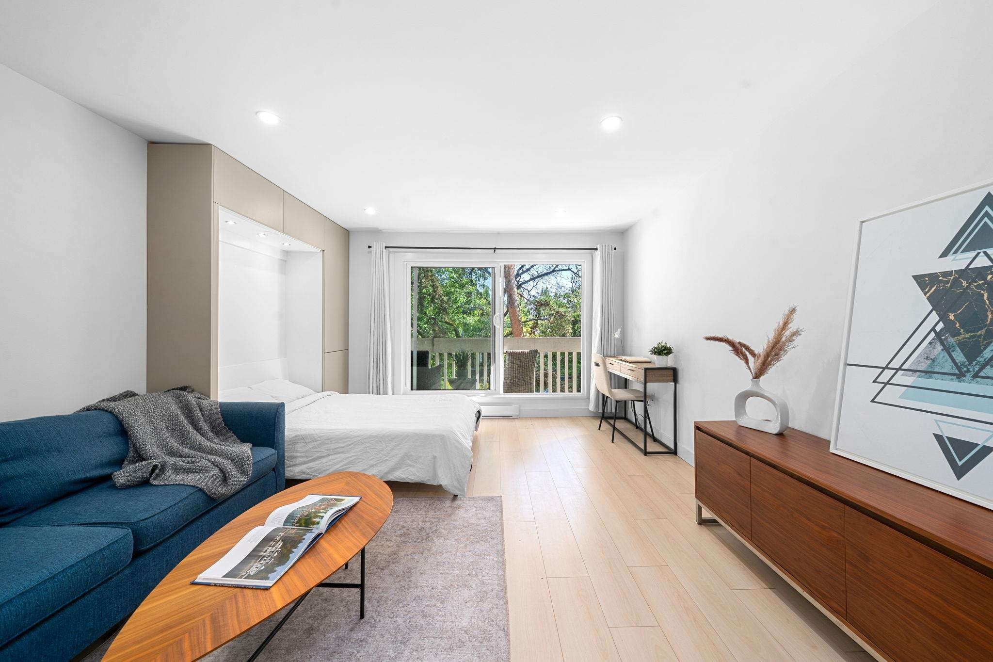 Property Photo:  1545 E 2nd Avenue 203  BC V5N 1C8 