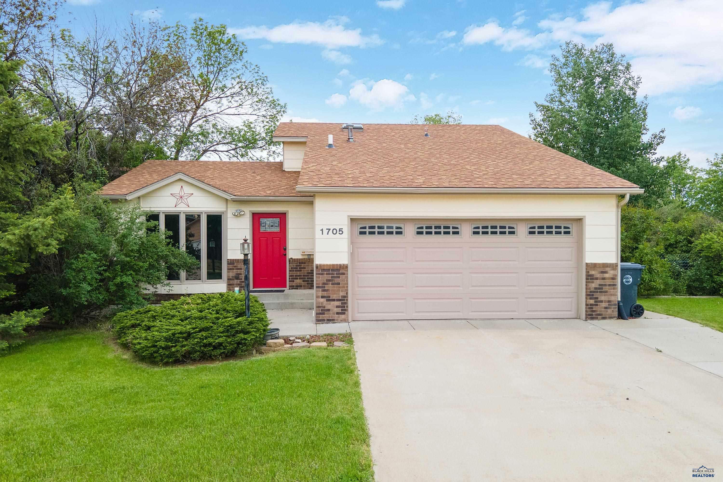 Property Photo: 1705 Copperdale Dr SD 57703-0000