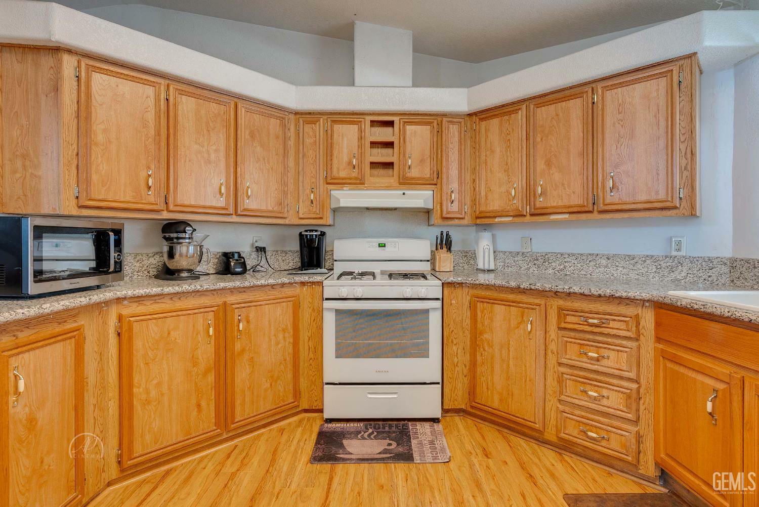 Property Photo: 28156 Cosworth Avenue CA 93268