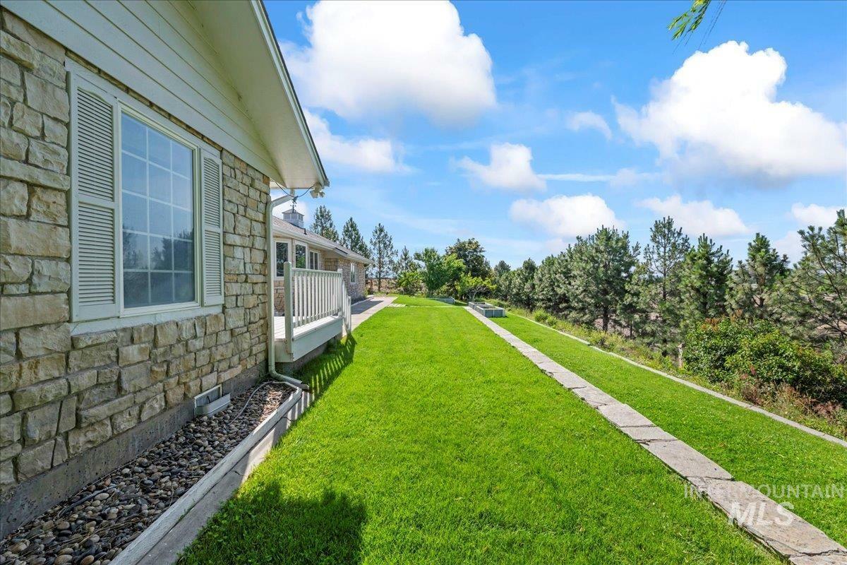 Property Photo: 8140 W. Kingsbury Drive ID 83644