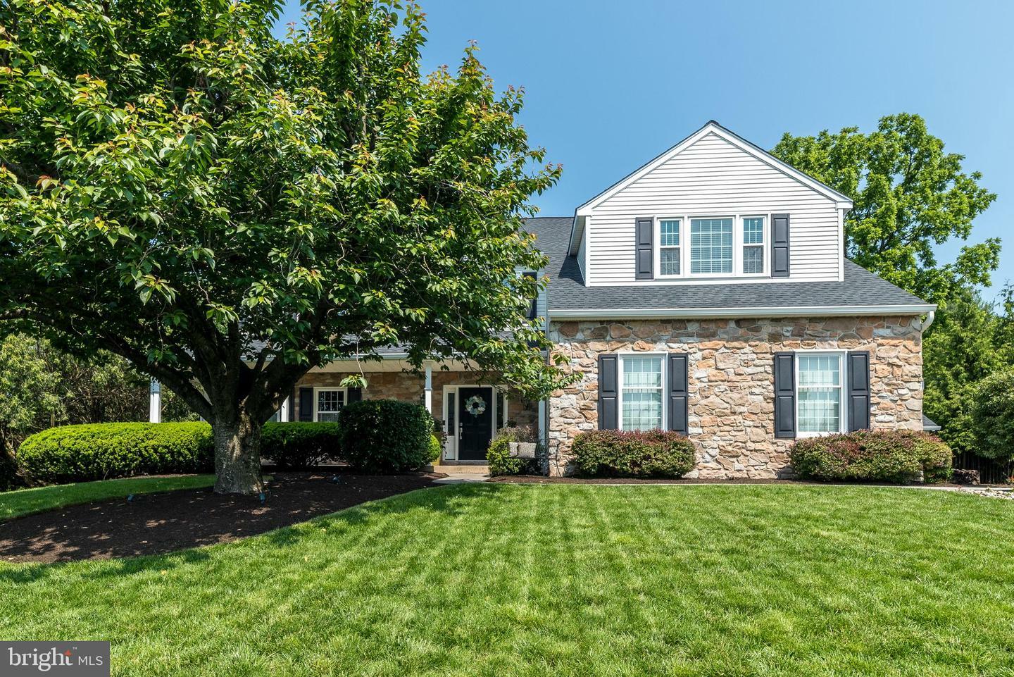 Property Photo: 17 Brinker Drive N PA 18901