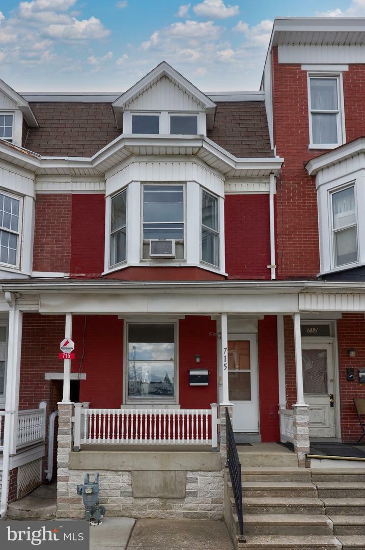 715 Wallace Street  York PA 17403 photo