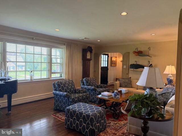 Property Photo: 240 Hillendale Drive PA 18901