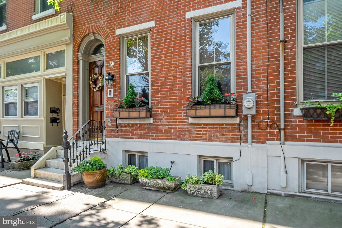 Property Photo:  1812 Fairmount Avenue  PA 19130 