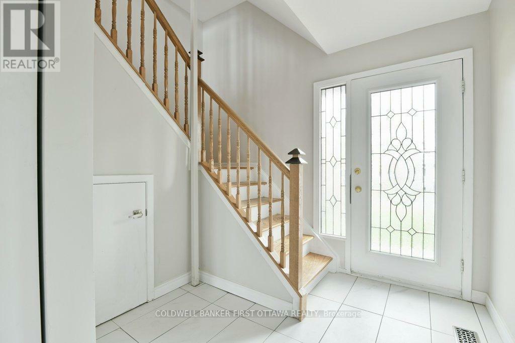 Property Photo: 202 Kehoe Street ON K2B 6A5