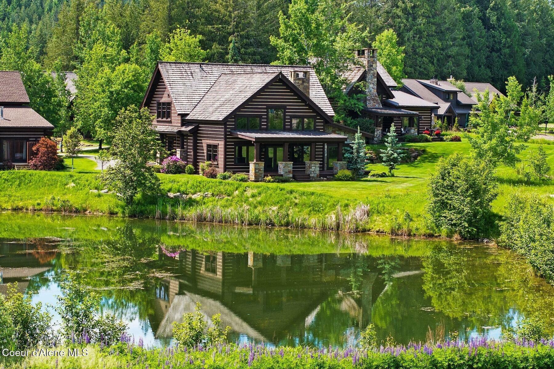 Property Photo:  409 N Idaho Club Dr  ID 83864 