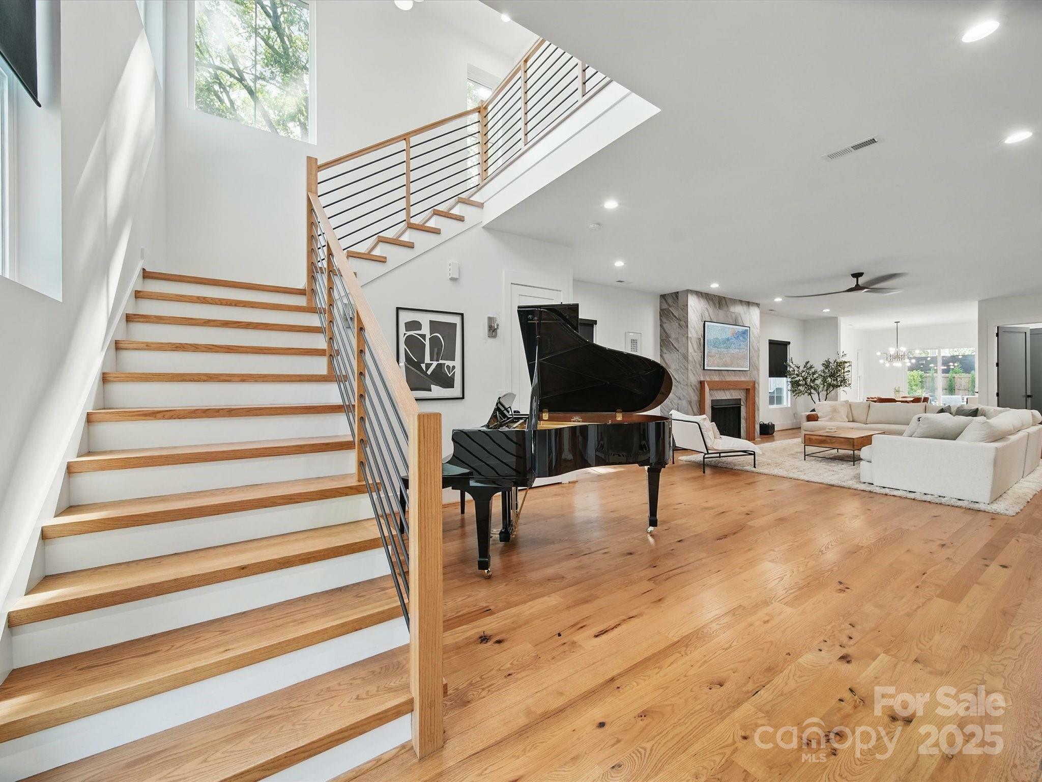 Property Photo:  708 Cross Trail Drive  NC 28204 