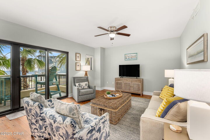 Property Photo: 1302 Highway 98 1G FL 32456