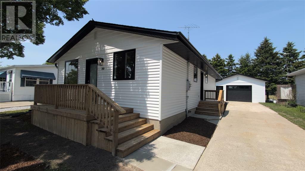 Property Photo: 2761 Oil Heritage Road 20 ON N0N 1P0