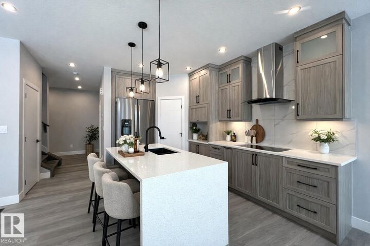 Property Photo:  57 Wynn Road  AB T8L 1P3 