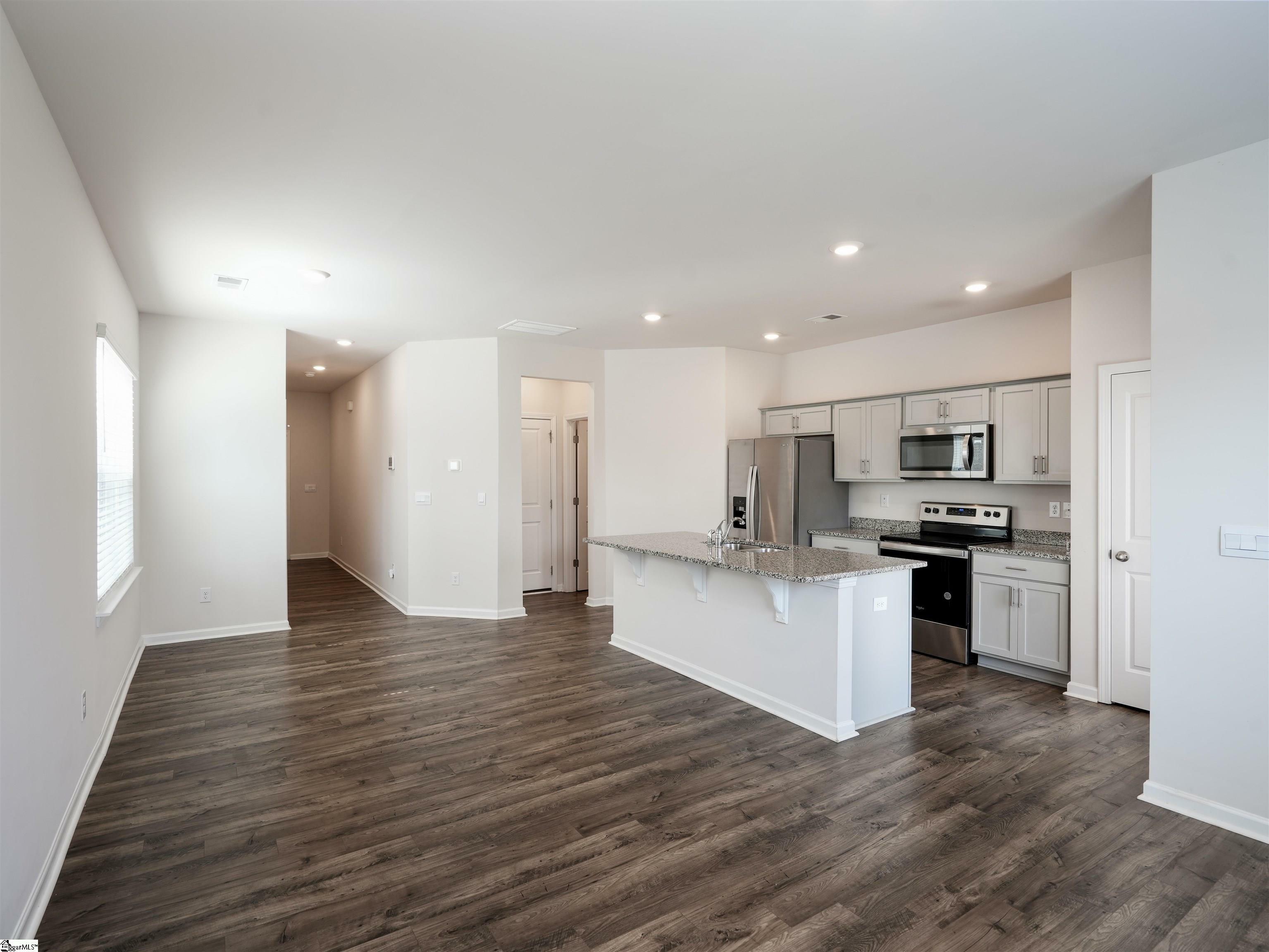 Property Photo: 107 Sunriff Court SC 29651