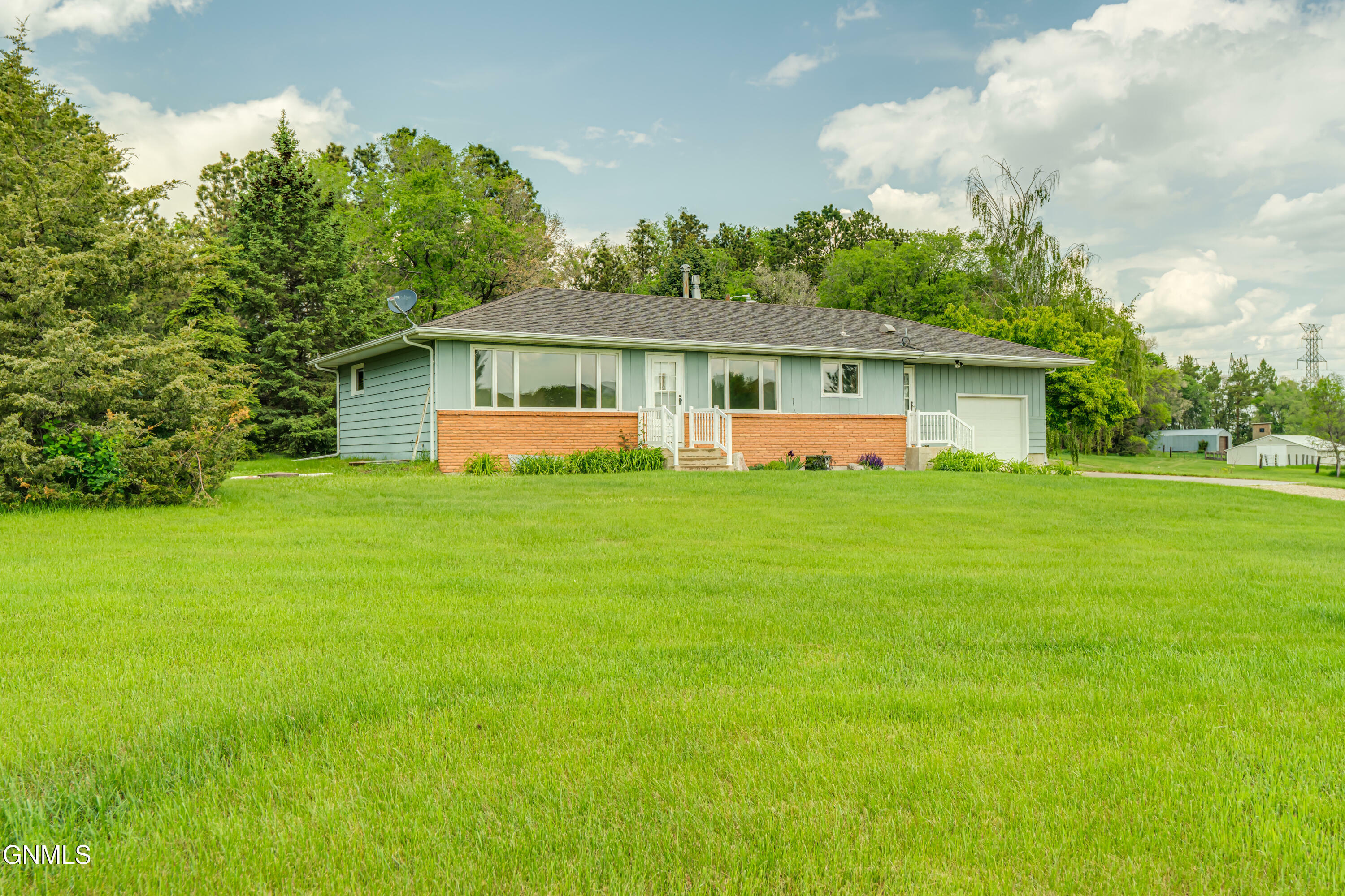 Property Photo: 4700 26th Street NE ND 58503