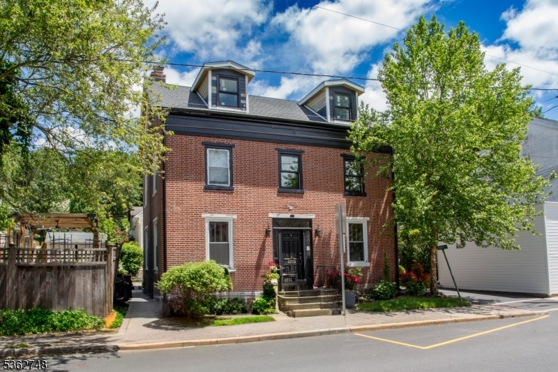 Property Photo: 72 N Franklin St NJ 08530