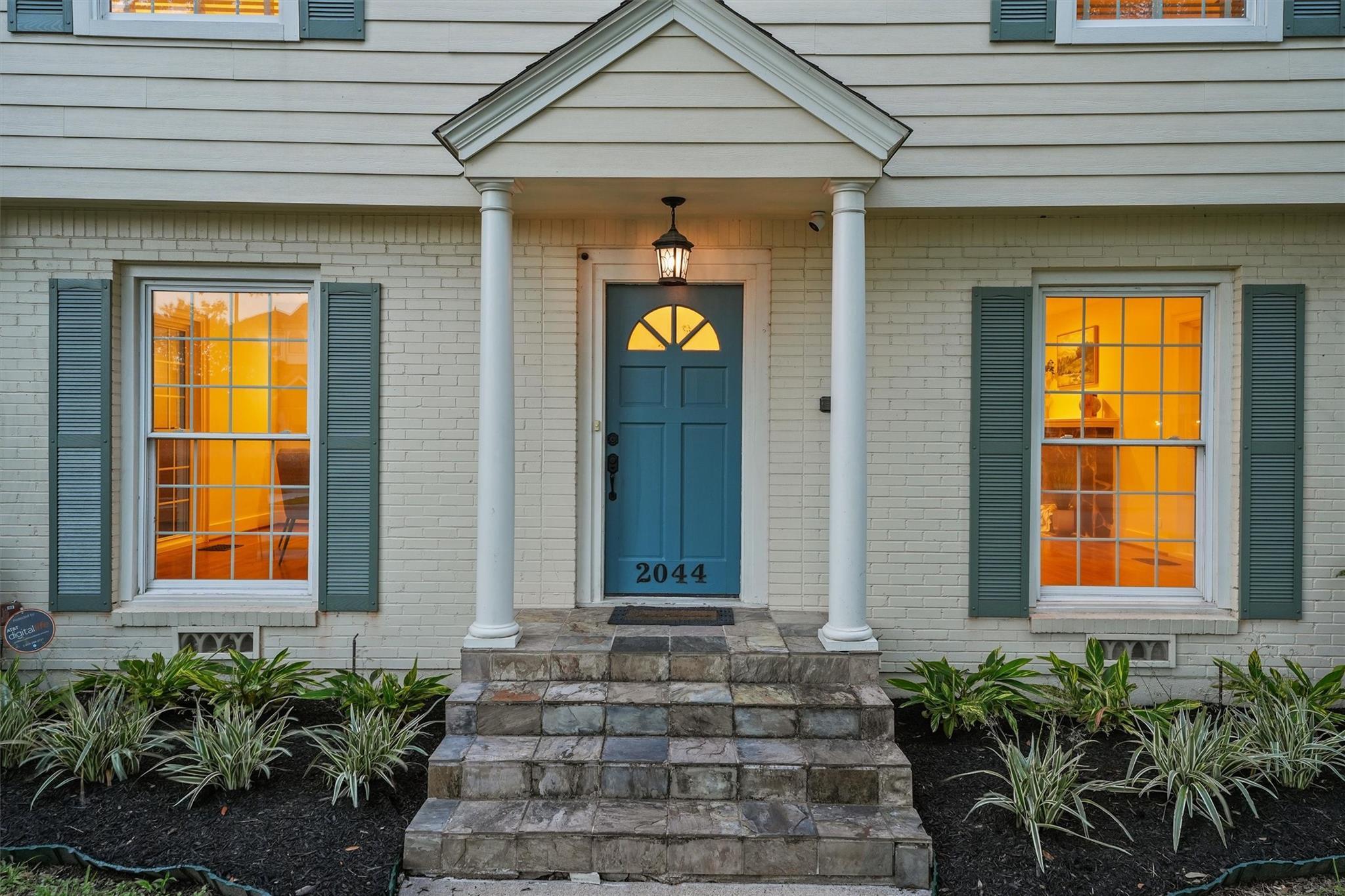 Property Photo: 2044 Branard Street TX 77098