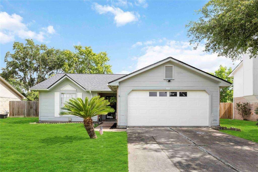 Property Photo: 2518 Northern Drive TX 77573