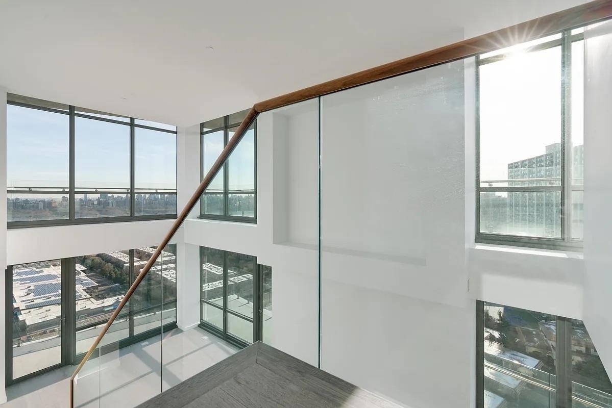 320 Adolphus Ave 1115  Cliffside Park NJ 07010 photo