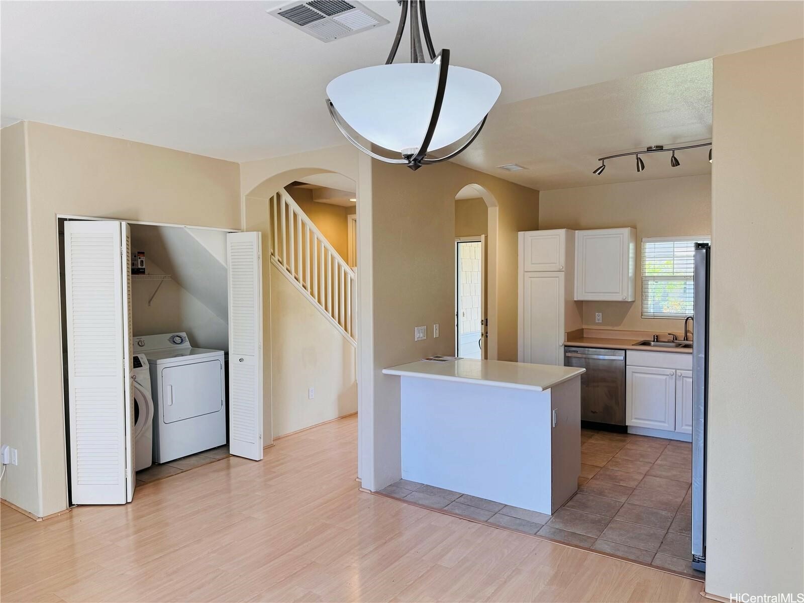 Property Photo: 91-1014 Kaipalaoa Street 6504 HI 96706